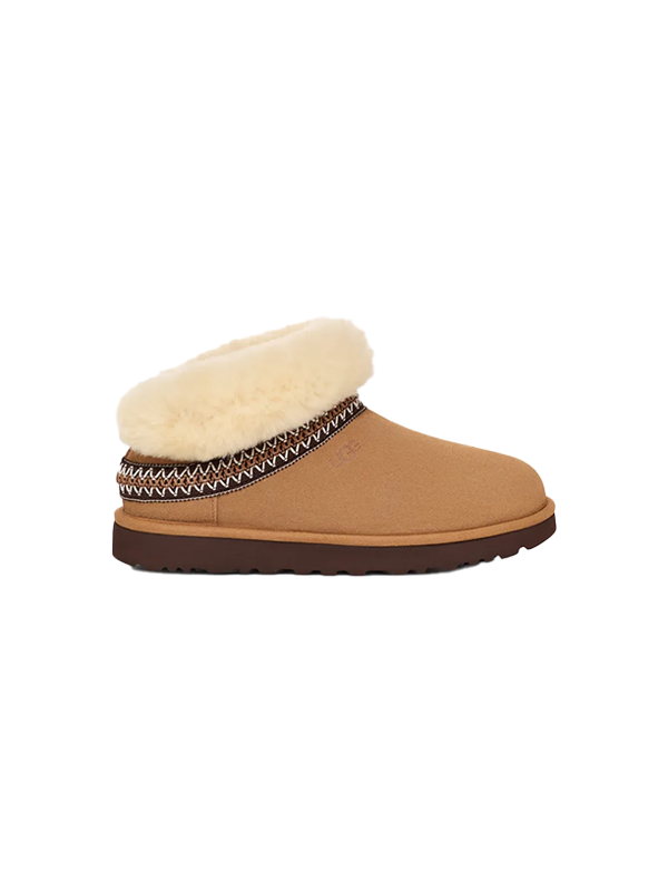 UGG <br> W CLASSIC MINI CRESCENT