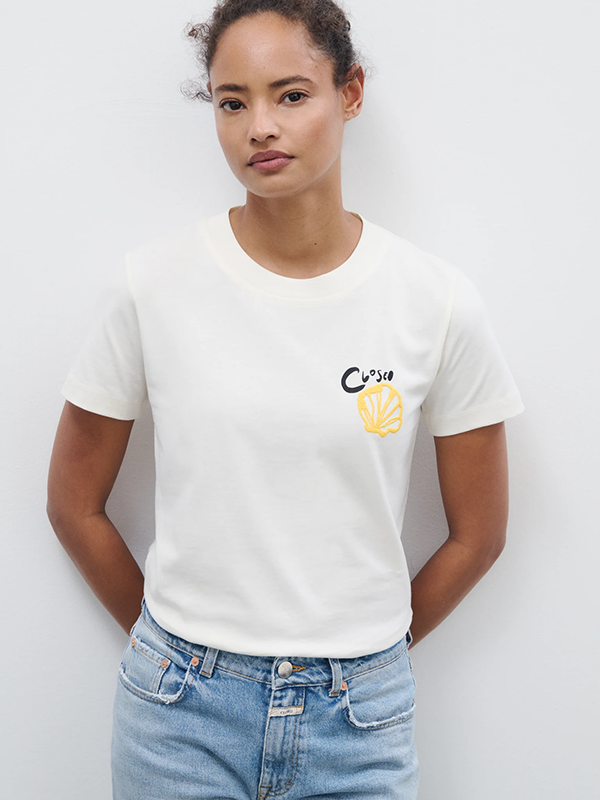 CLOSED <br> C95443 EMBROIDERED T-SHIRT