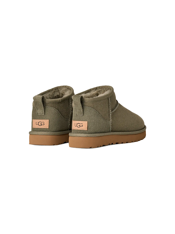 UGG <br> W CLASSIC ULTRA MINI