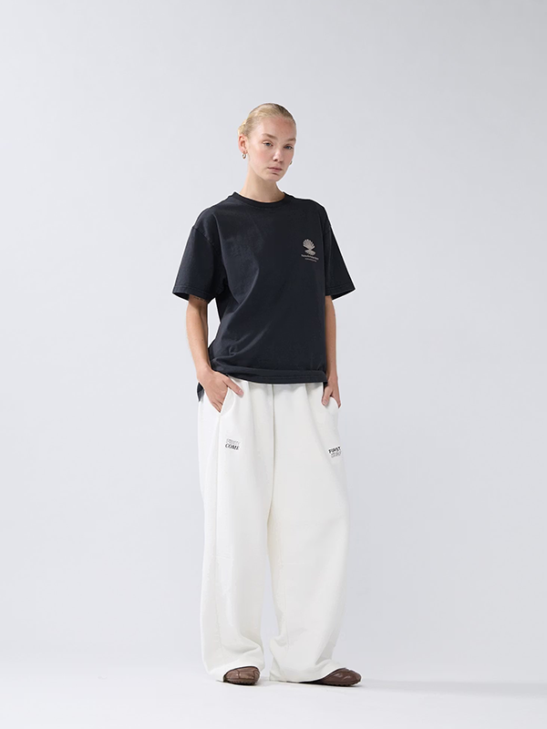 NEW AMSTERDAM <br> OYSTER T-SHIRT