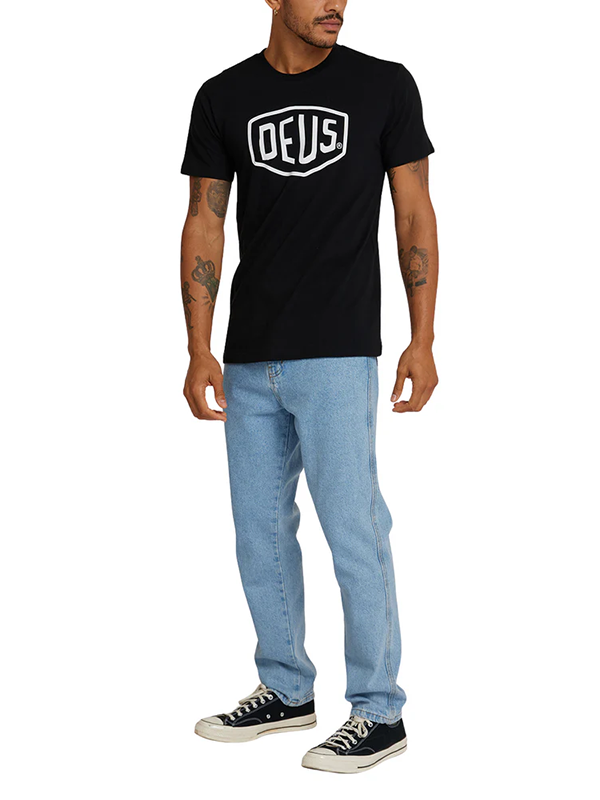 DEUS EX MACHINA <br> SHIELD T-SHIRT