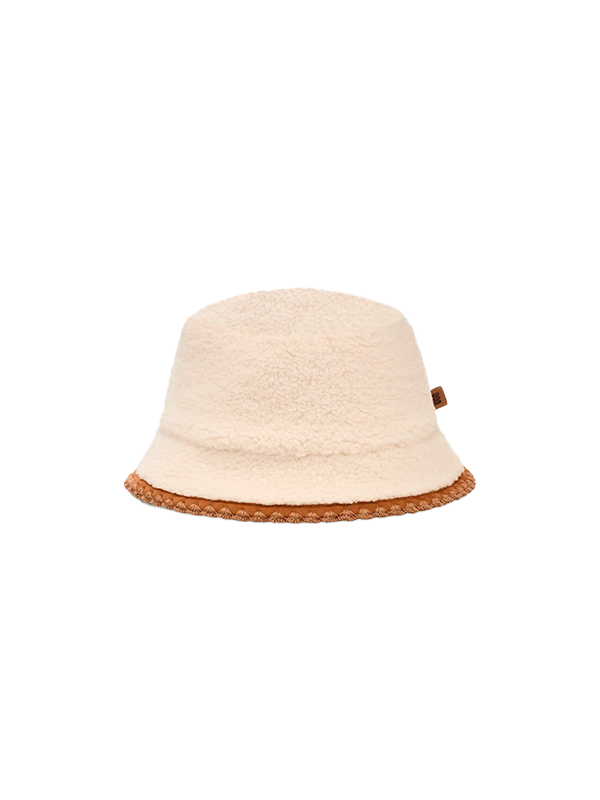 UGG <br> W UGGFLUFF SCALLOPED HAT
