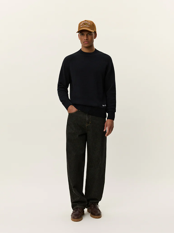 LES DEUX <br> BRAD ROUNDNECK KNIT