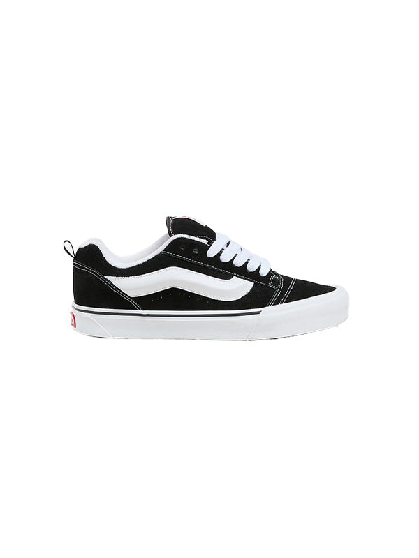 VANS <br> KNU SKOOL